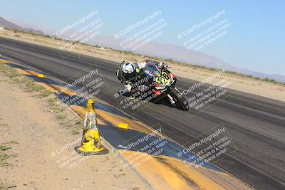 media/Nov-12-2023-SoCal Trackdays (Sun) [[5d1fba4e7d]]/Turn 14 Inside (2pm)/